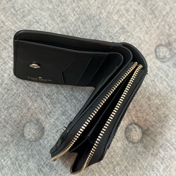 Kate Spade Black Wallet - Picture 5 of 9